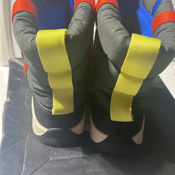 Sorel Whitney II - Picture 4 of 4